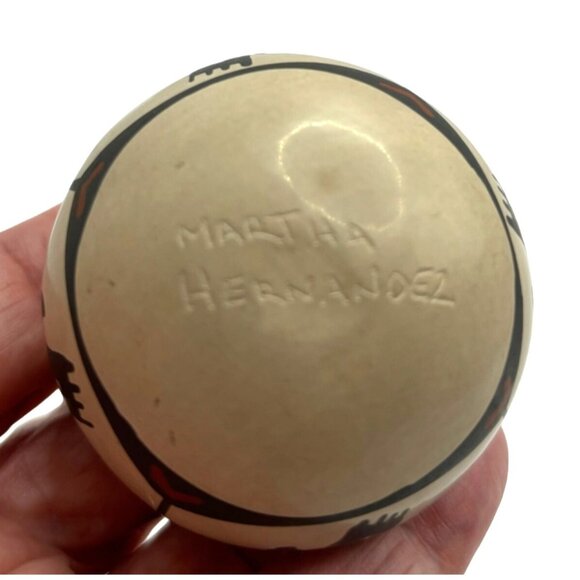 Mata Ortiz Handcrafted Pottery by Martha Hernandez Miniature Pot Turtles - Picture 6 of 8